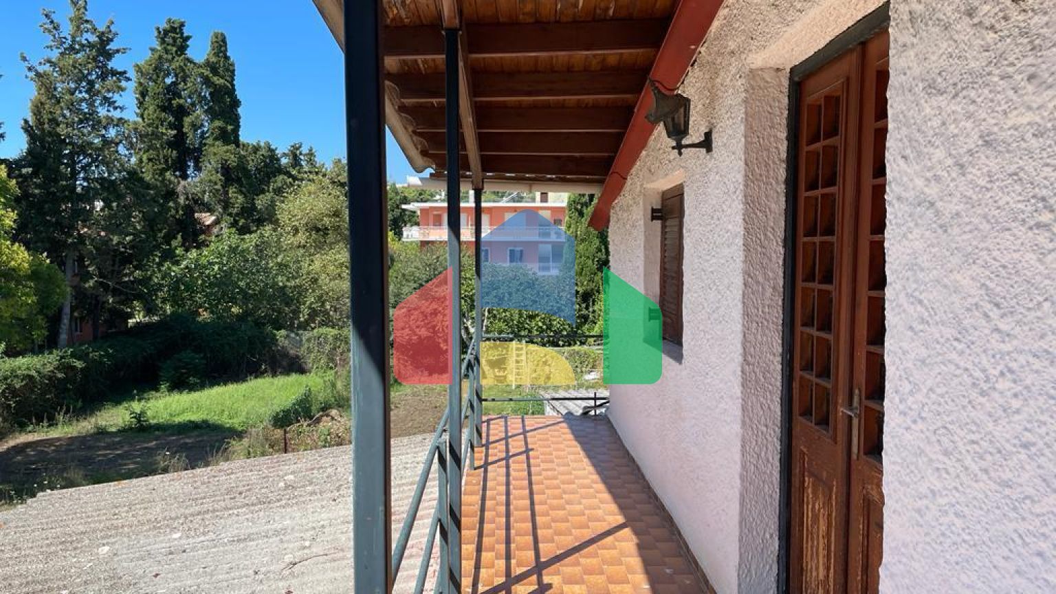 Продаж - Будівля 300 m² на о. Корфу