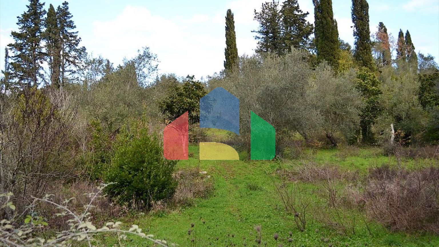 Продаж - Земельна ділянка 20000 m² на о. Корфу