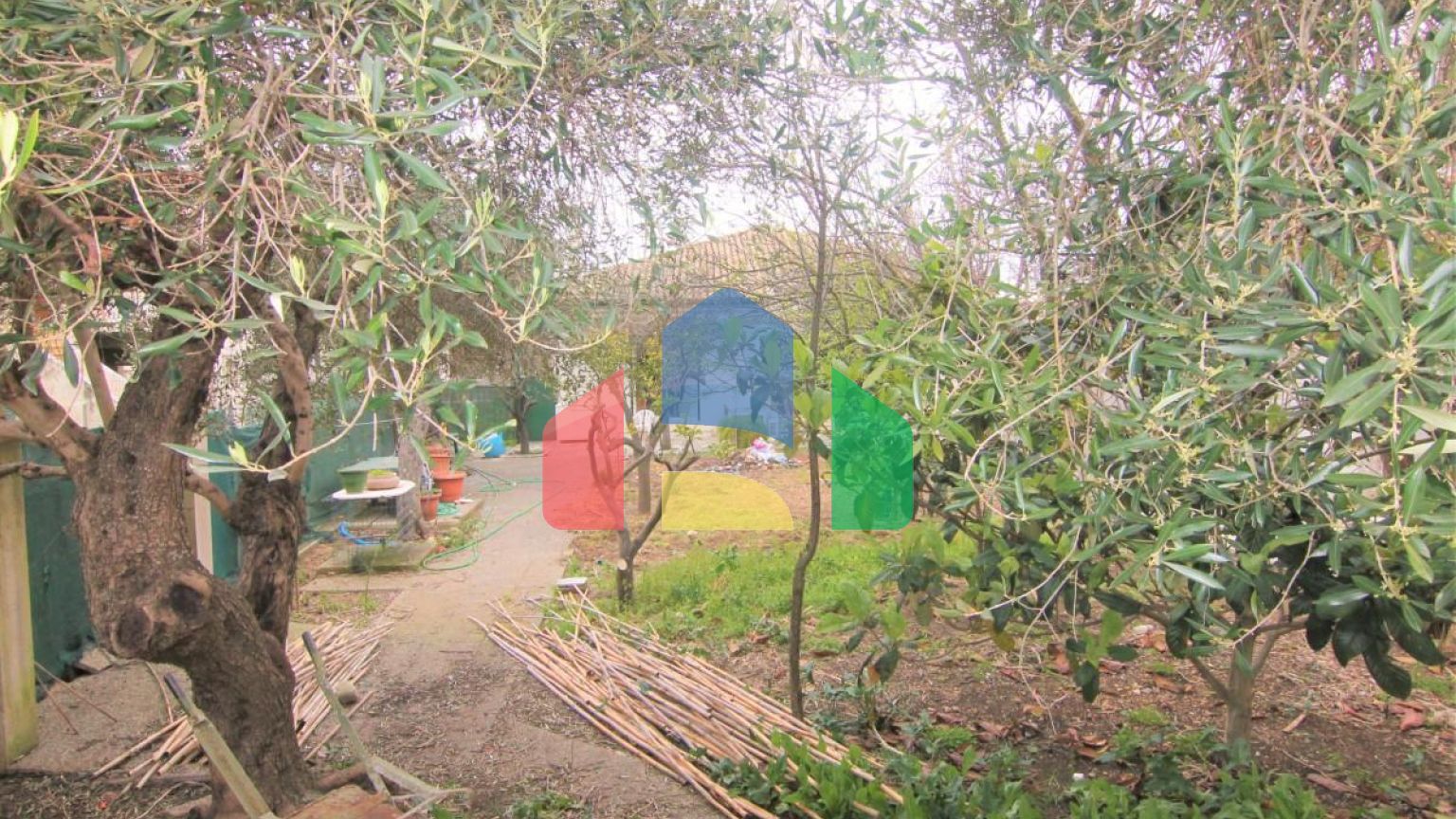 Продажа - Коттедж 236 m² на о. Корфу