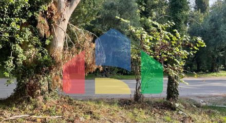 Продаж - Земельна ділянка 3321 m² на о. Корфу