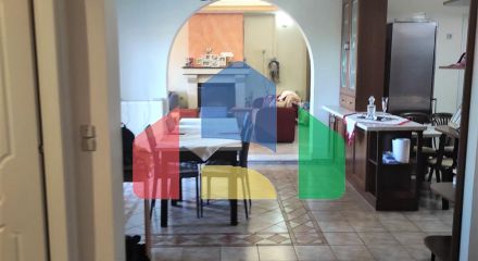 Продаж - Котедж 270 m² на о. Корфу