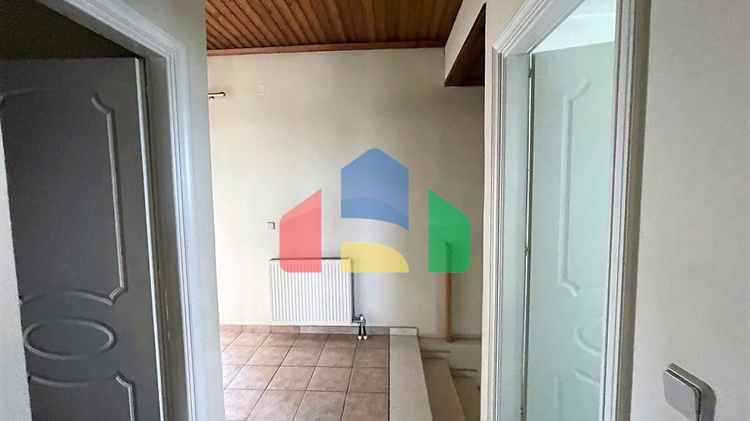 Продаж - Котедж 270 m² на о. Корфу