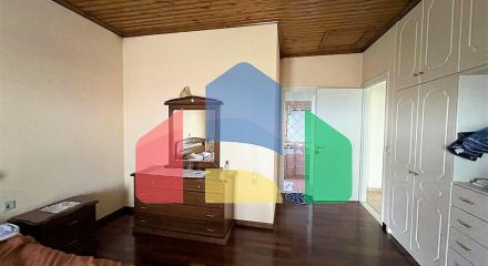 Продаж - Котедж 270 m² на о. Корфу