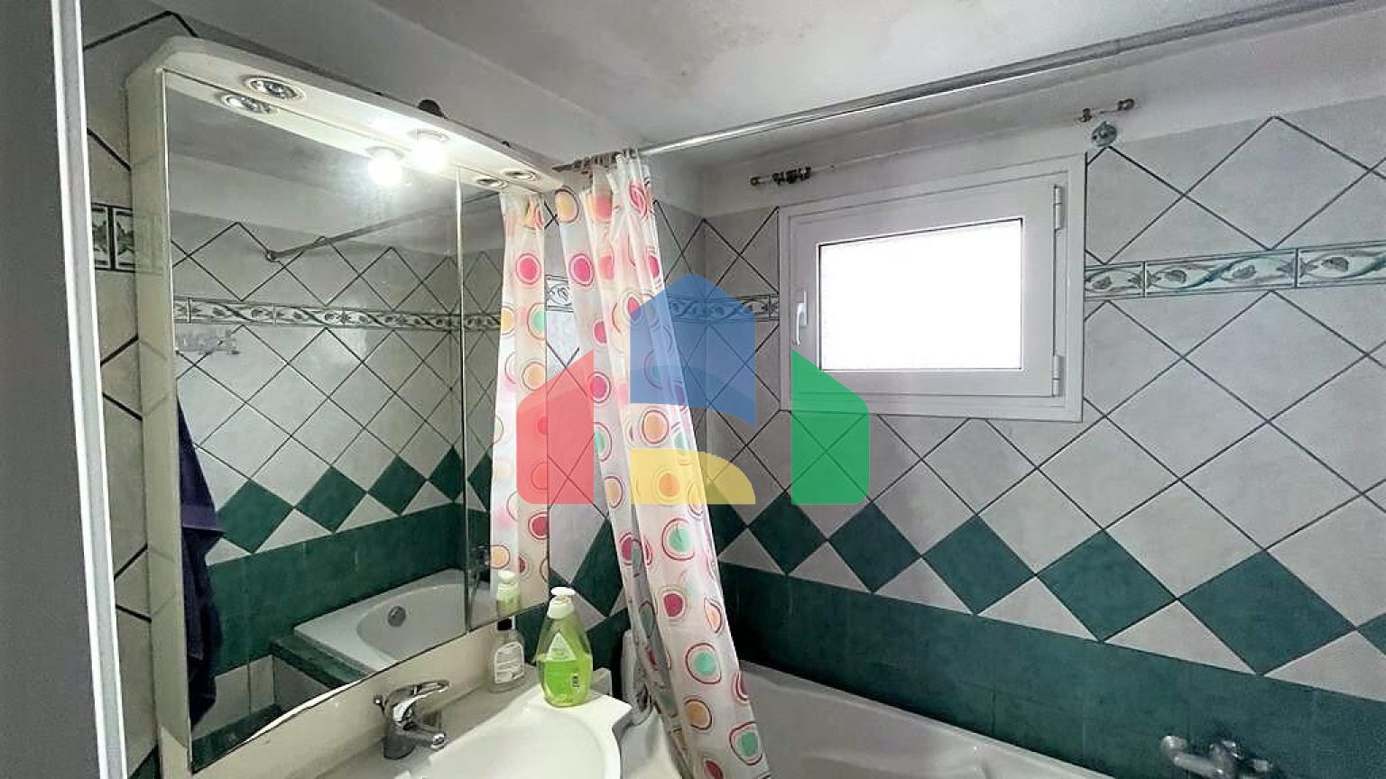 Продаж - Котедж 270 m² на о. Корфу