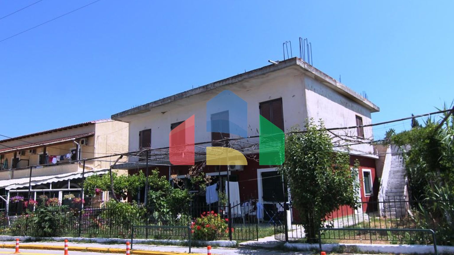 Продаж - Бізнес 1000 m² на о. Корфу