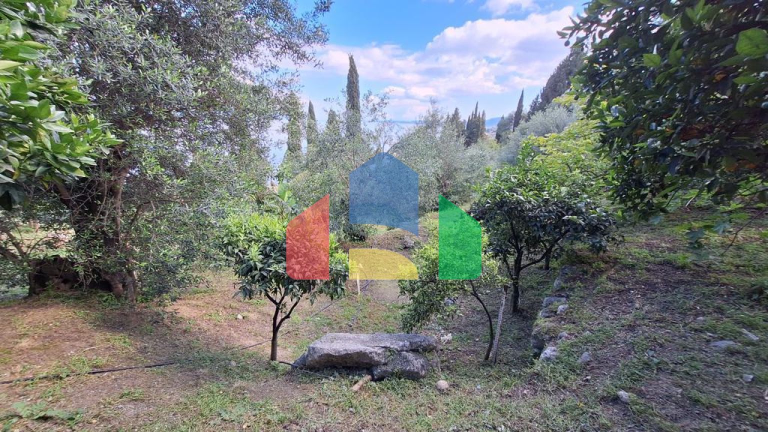 Продаж - Котедж 150 m² на о. Корфу