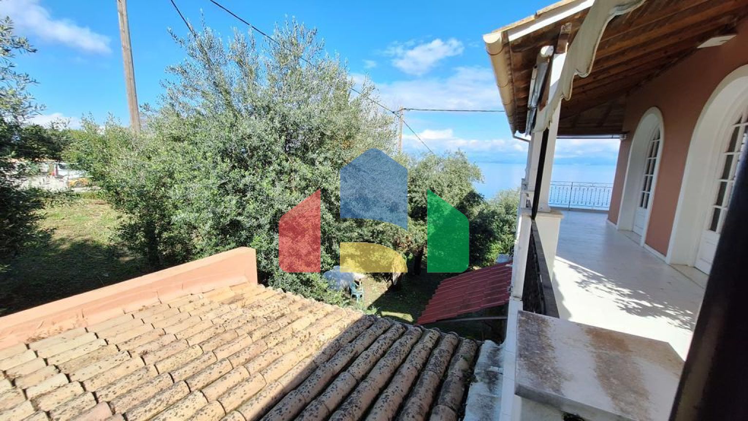 Продаж - Котедж 150 m² на о. Корфу