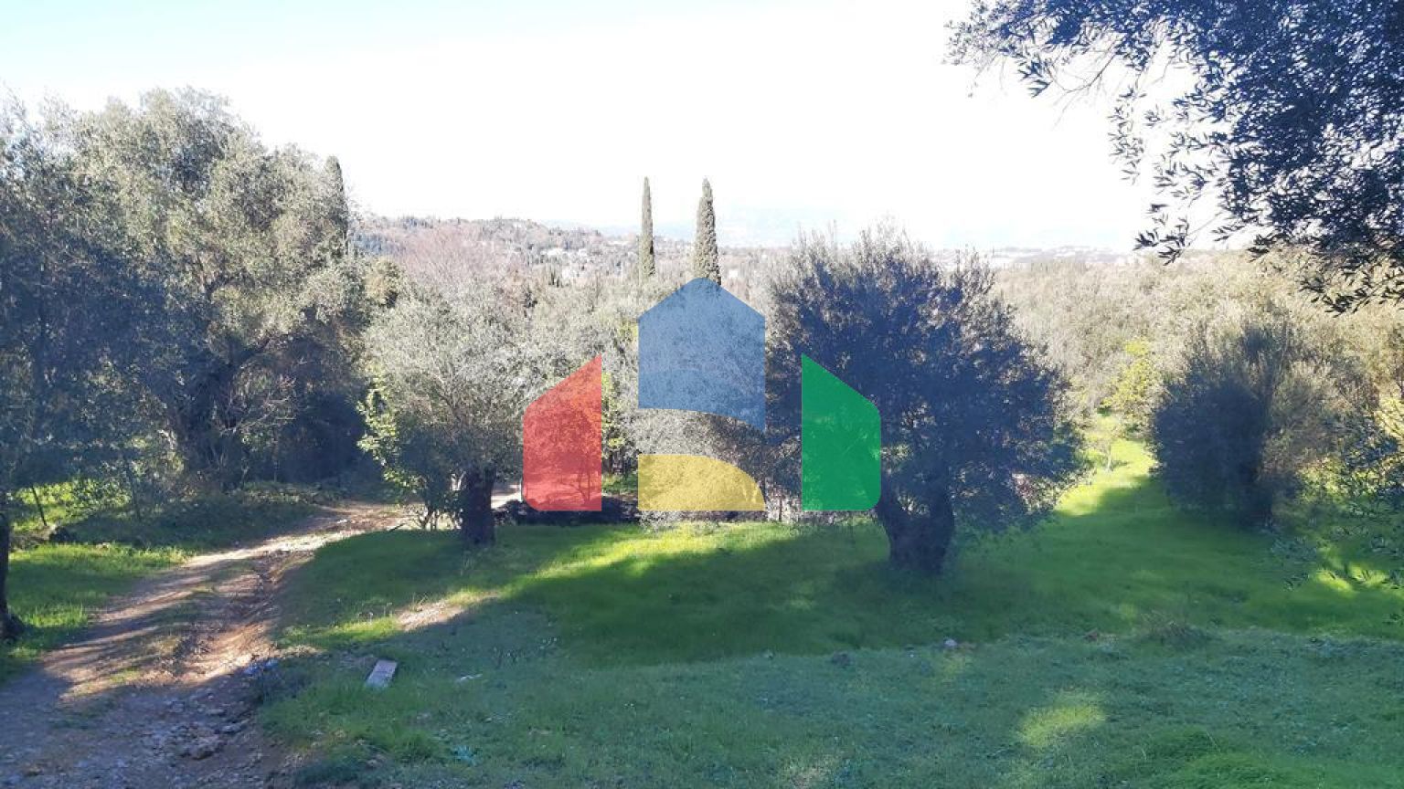 Продаж - Земельна ділянка 7000 m² на о. Корфу