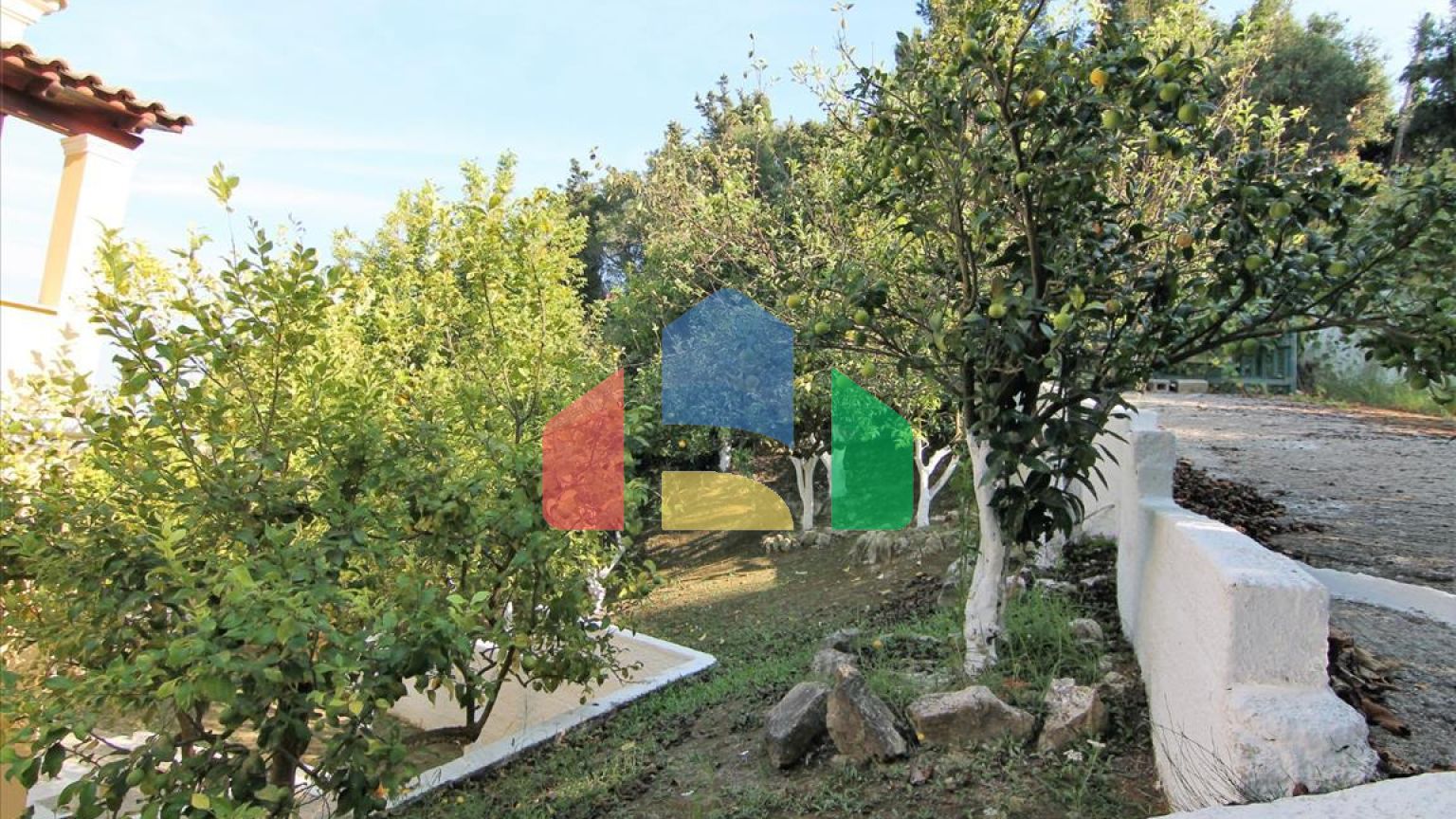 Продажа - Гостиница 175 m² на о. Корфу