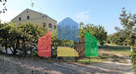 Продажа - Гостиница 175 m² на о. Корфу