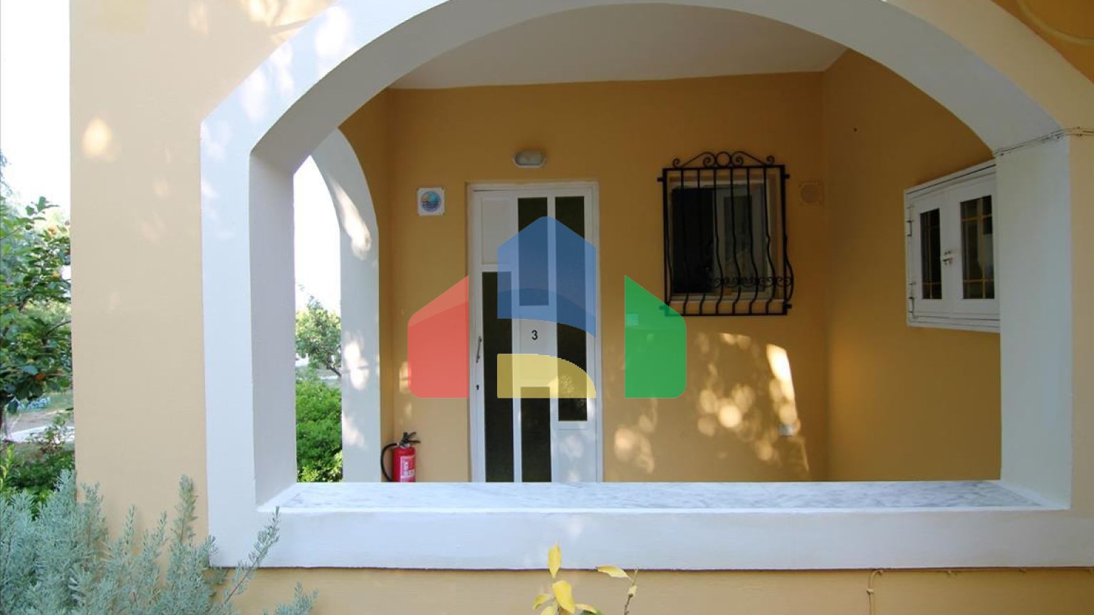 Продажа - Гостиница 175 m² на о. Корфу