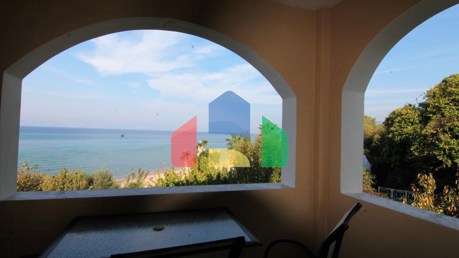 Продажа - Гостиница 175 m² на о. Корфу