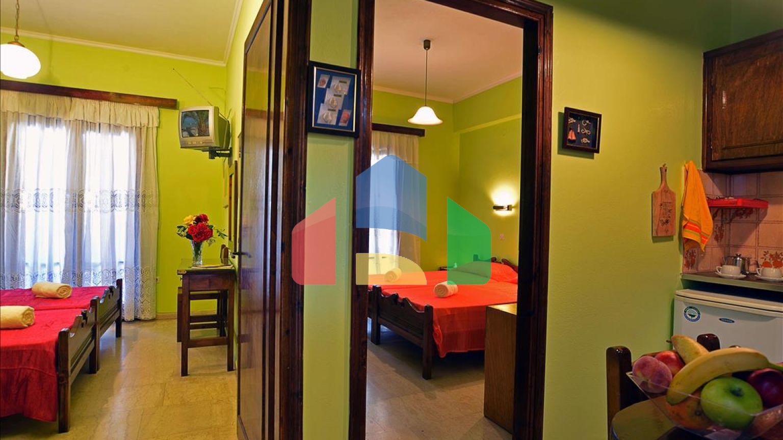 Продаж - Готель 400 m² на о. Корфу