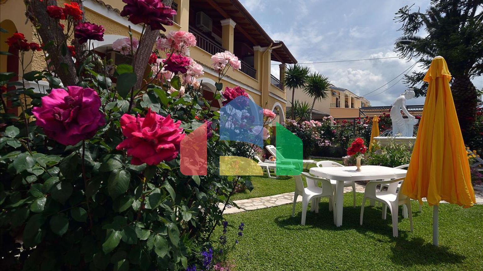 Продаж - Готель 400 m² на о. Корфу