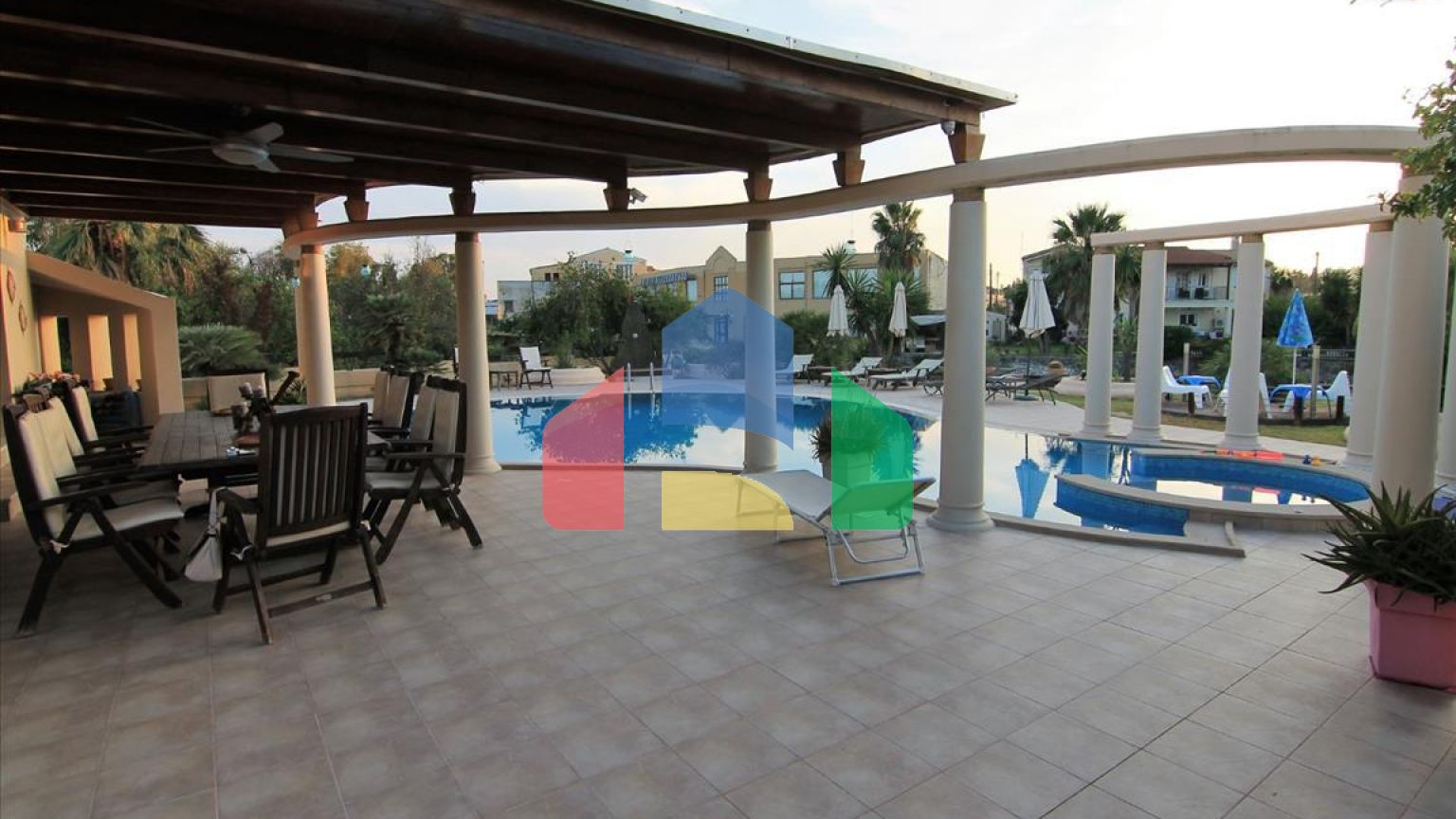 Продажа - Вилла 343 m² на о. Корфу