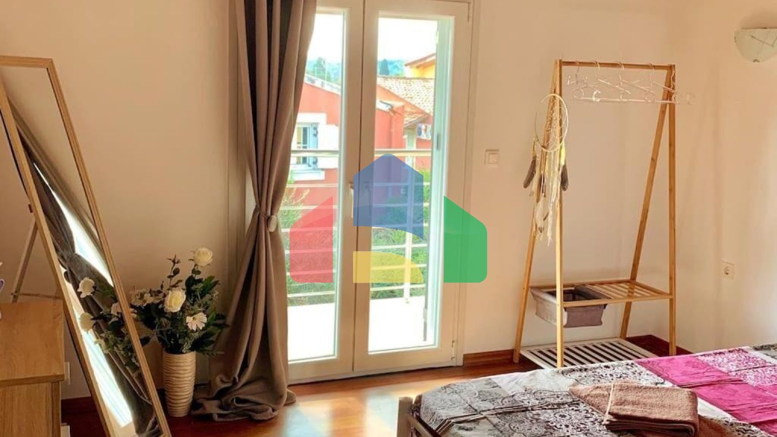 Продажа - Квартира 100 m² на о. Корфу