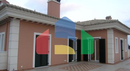 Продажа - Вилла 430 m² на о. Корфу