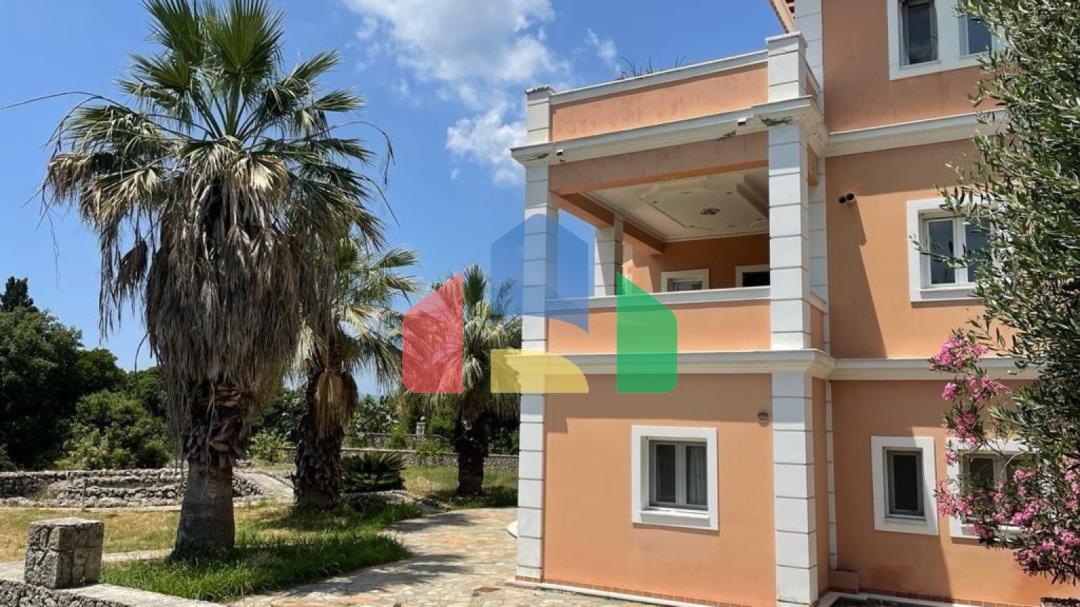 Продажа - Вилла 430 m² на о. Корфу