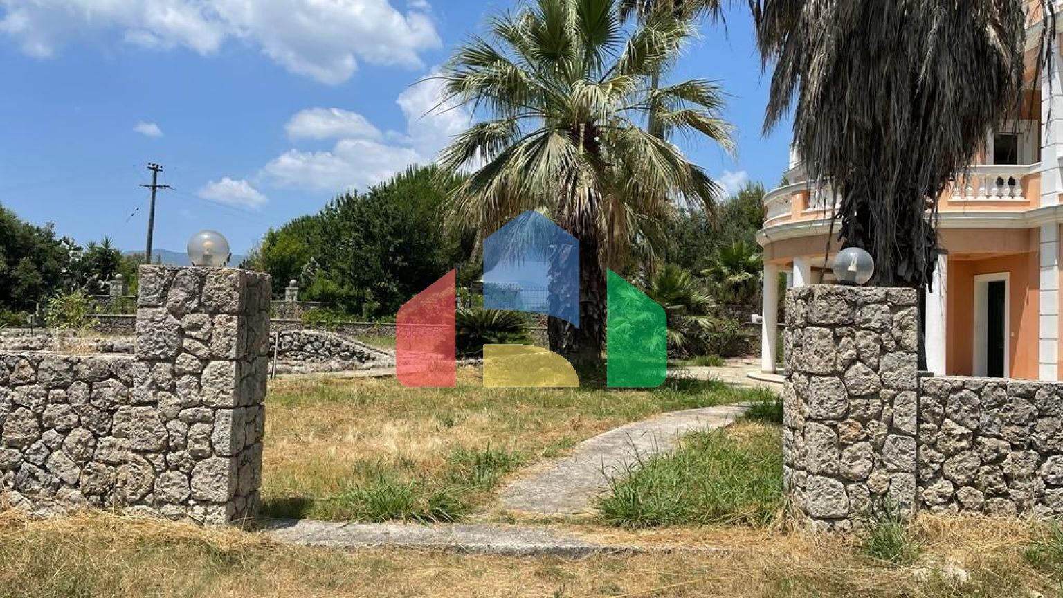 Продажа - Вилла 430 m² на о. Корфу