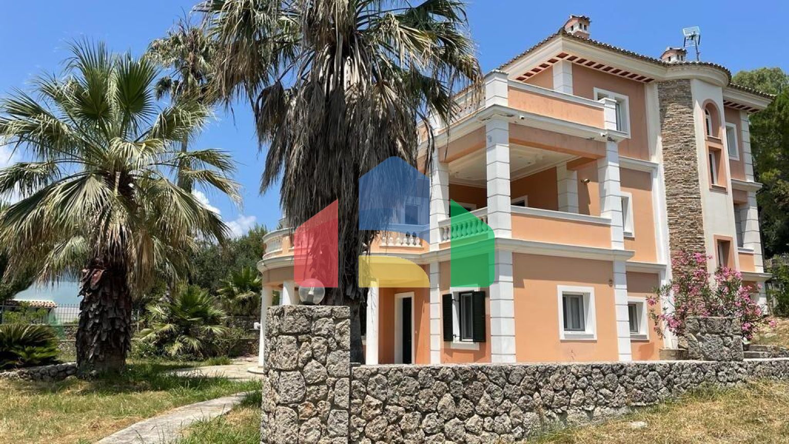 Продажа - Вилла 430 m² на о. Корфу