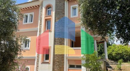 Продажа - Вилла 430 m² на о. Корфу