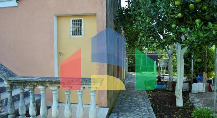 Продажа - Коттедж 197 m² на о. Корфу