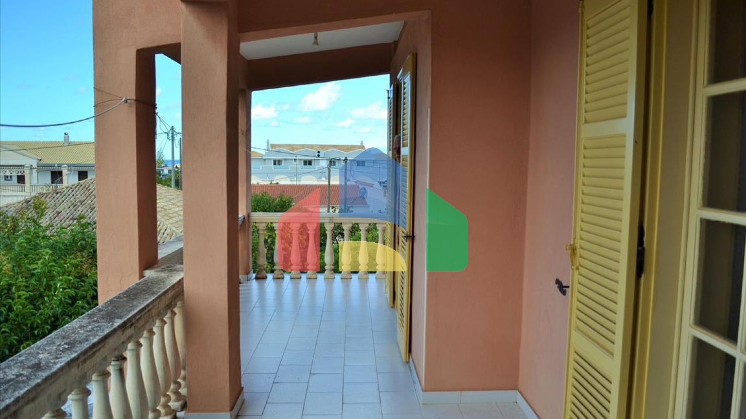 Продаж - Котедж 197 m² на о. Корфу