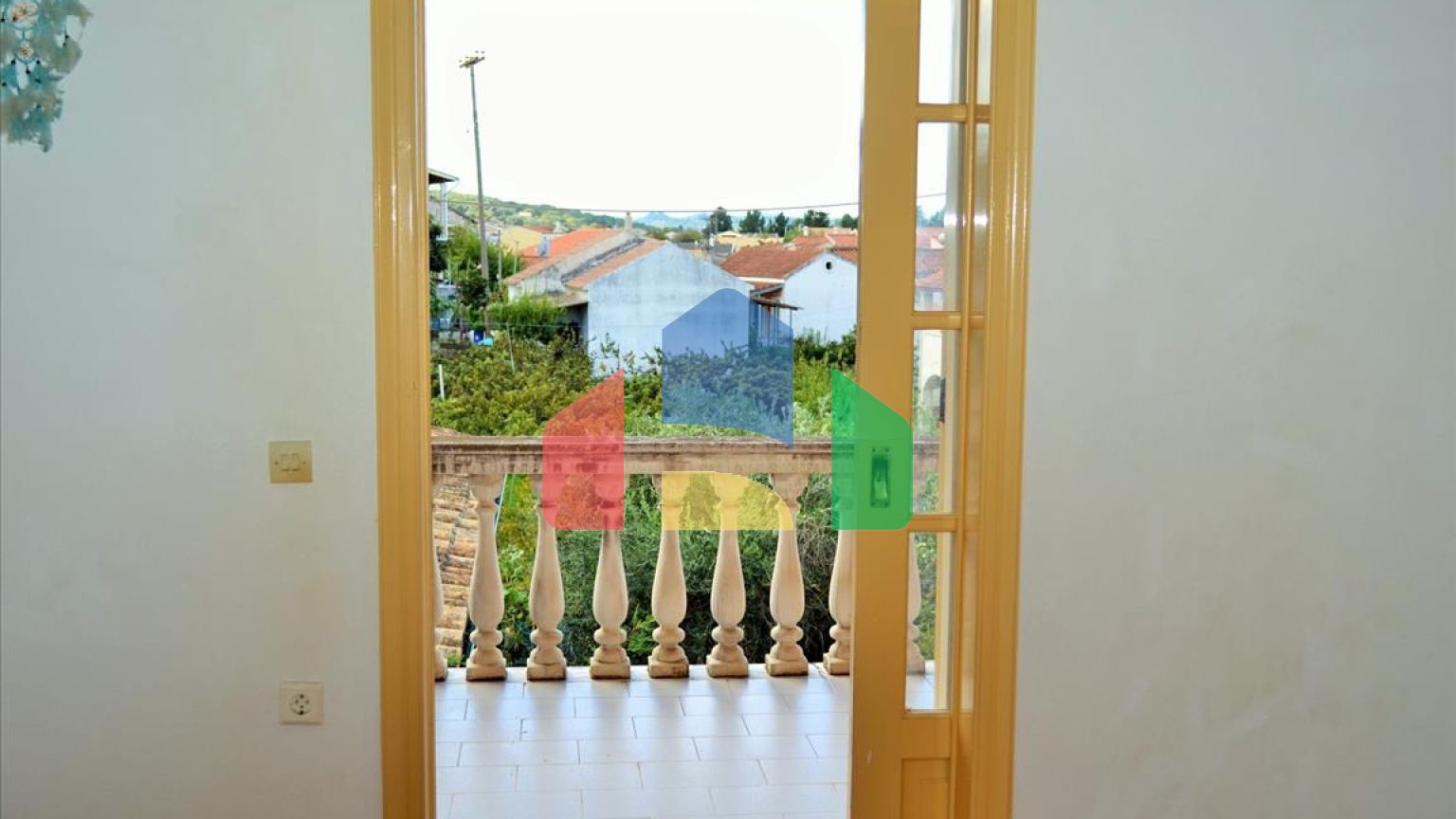 Продаж - Котедж 197 m² на о. Корфу