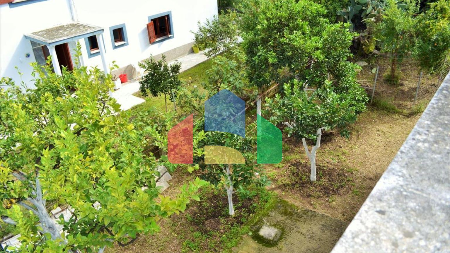 Продаж - Котедж 197 m² на о. Корфу