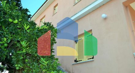 Продаж - Котедж 197 m² на о. Корфу