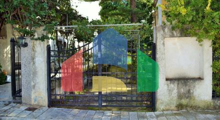 Продаж - Котедж 197 m² на о. Корфу