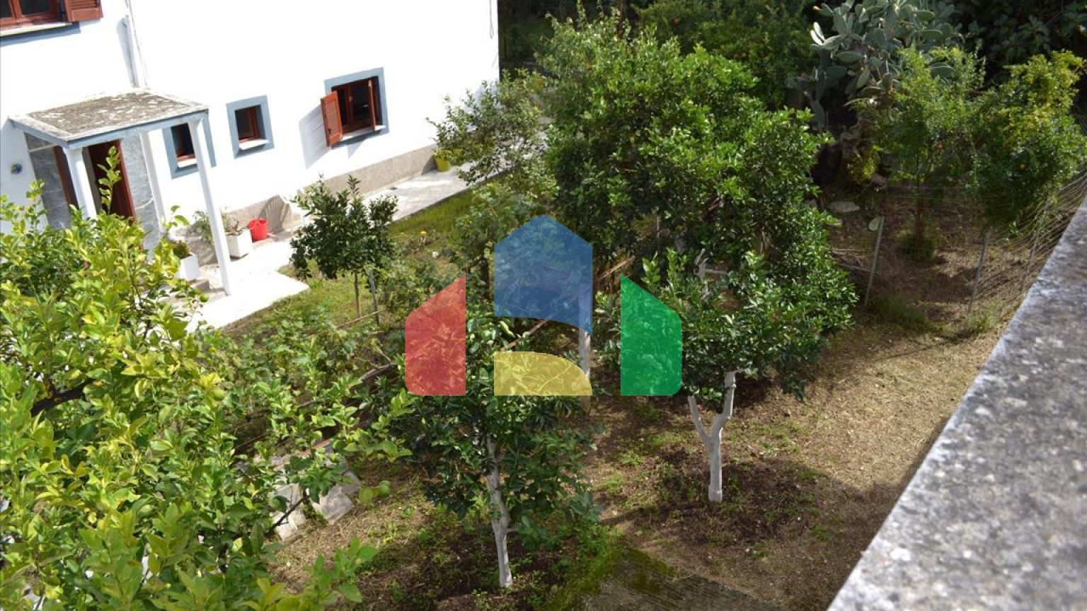 Продаж - Котедж 197 m² на о. Корфу