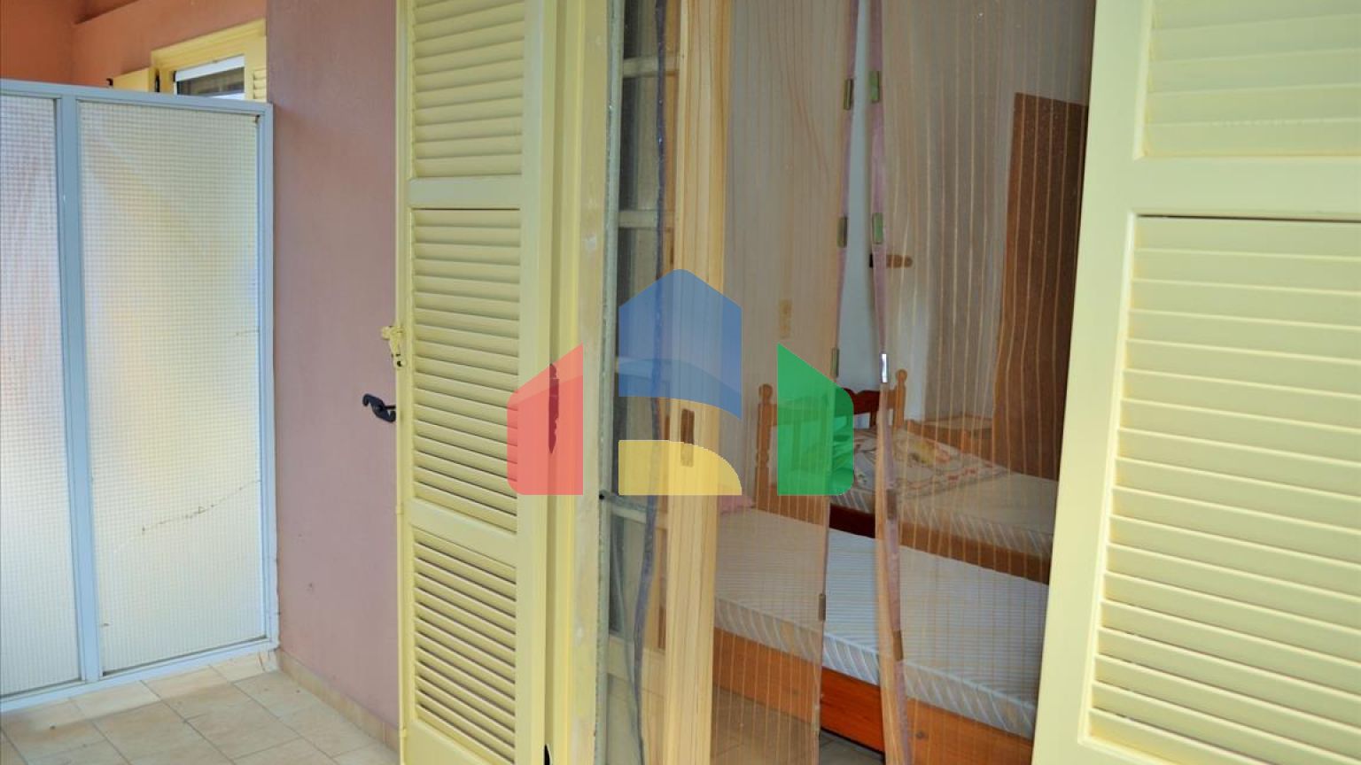 Продаж - Котедж 197 m² на о. Корфу