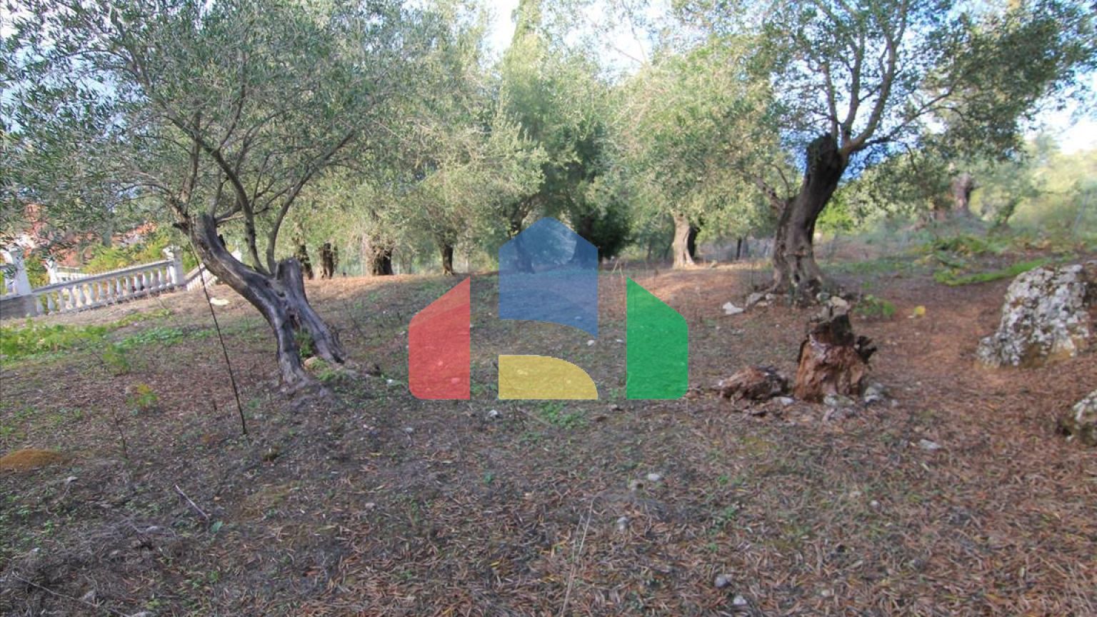 Продажа - Земельный участок 2306 m² на о. Корфу