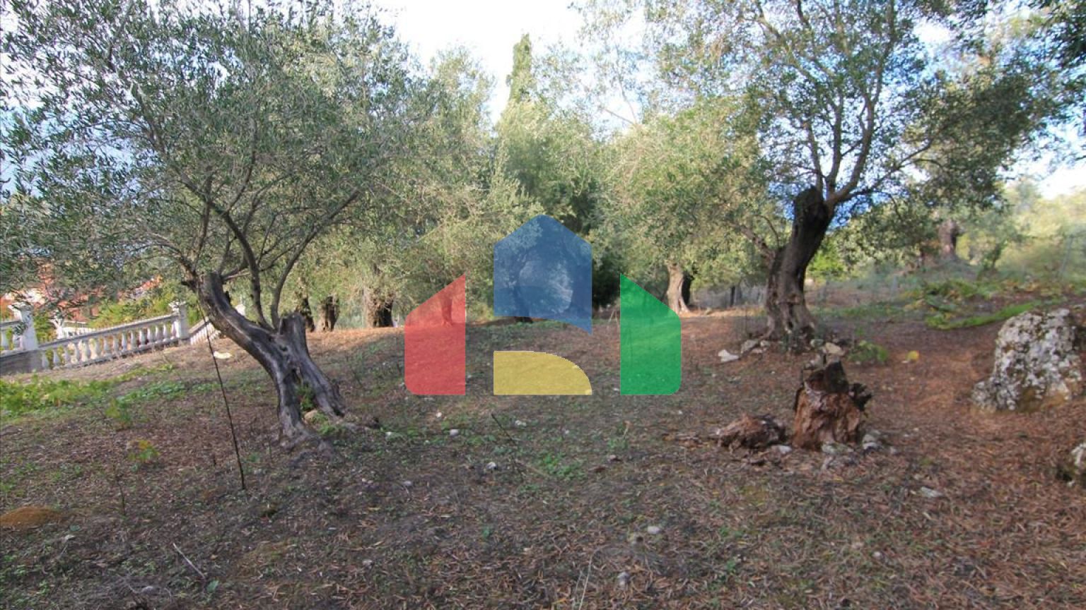 Продажа - Земельный участок 2306 m² на о. Корфу