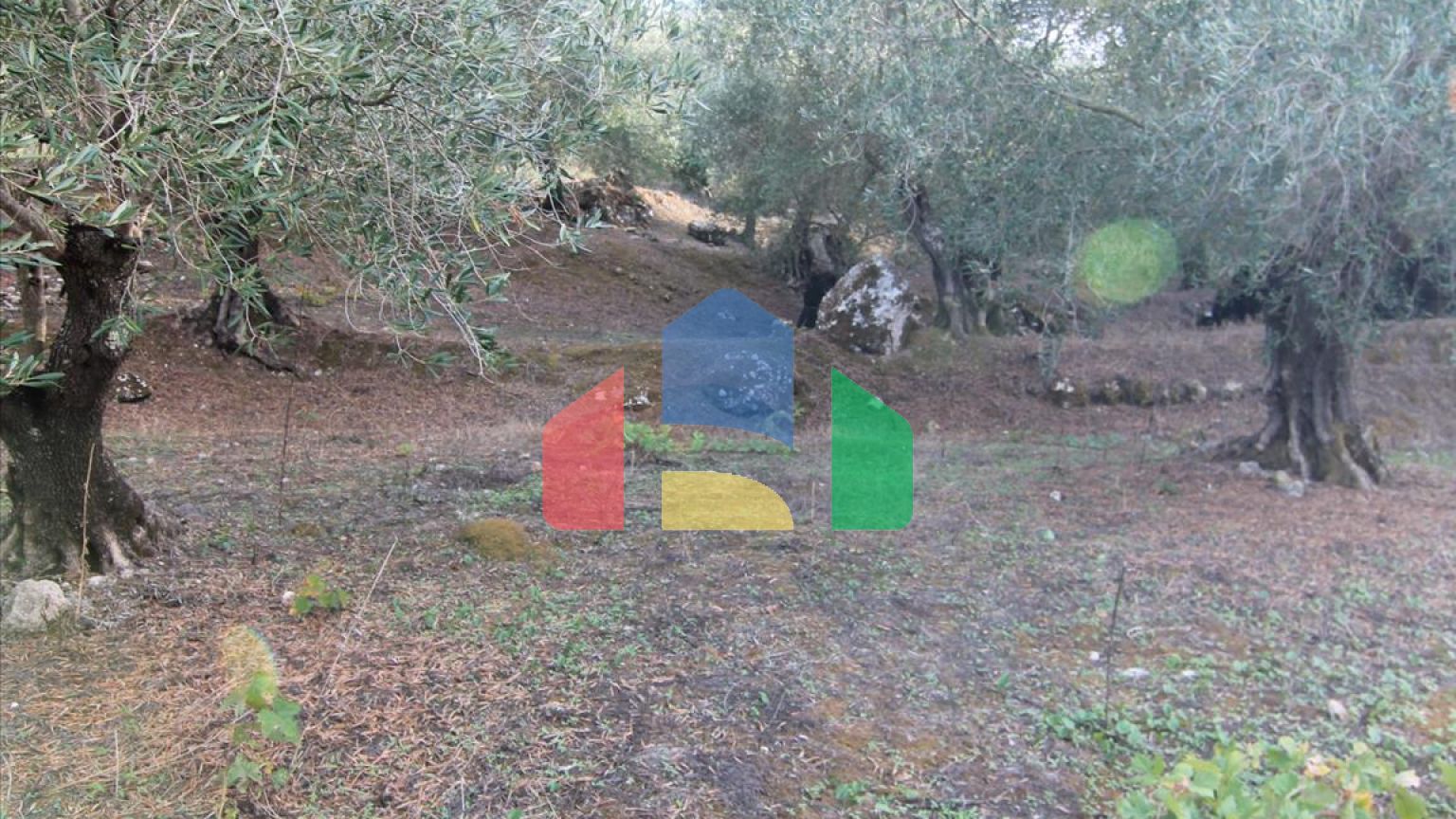 Продажа - Земельный участок 2306 m² на о. Корфу