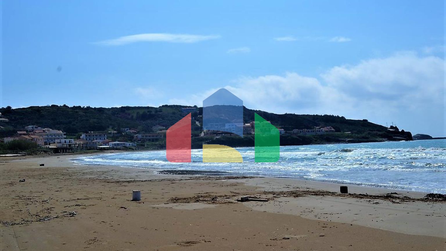 Продаж - Земельна ділянка 12000 m² на о. Корфу