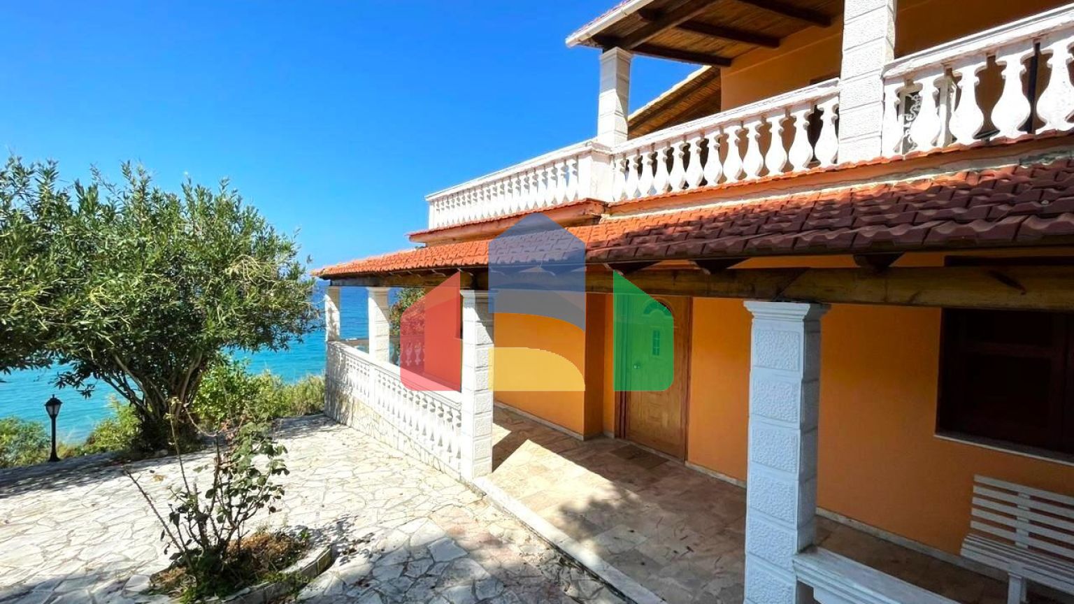 Продажа - Вилла 265 m² на о. Корфу