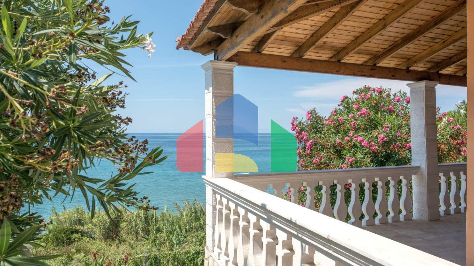 Продажа - Вилла 265 m² на о. Корфу