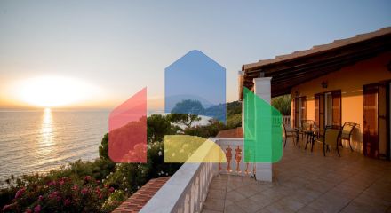 Продажа - Вилла 265 m² на о. Корфу