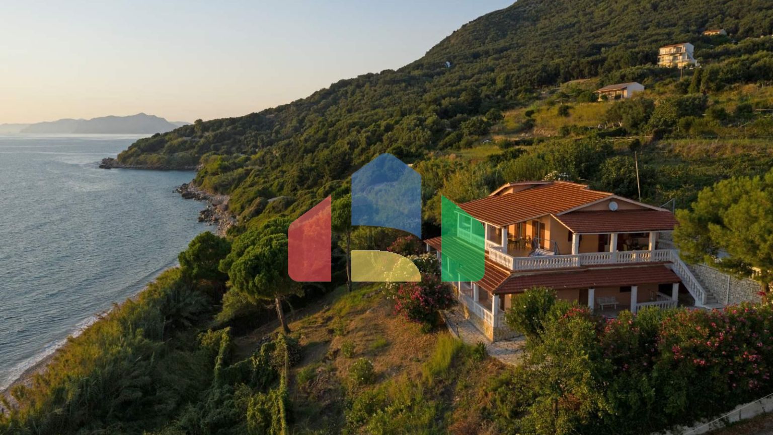 Продажа - Вилла 265 m² на о. Корфу