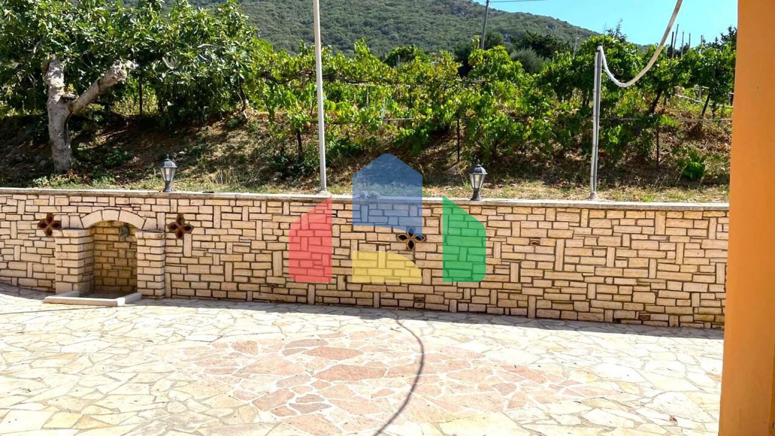 Продажа - Вилла 265 m² на о. Корфу