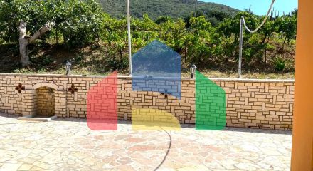 Продажа - Вилла 265 m² на о. Корфу