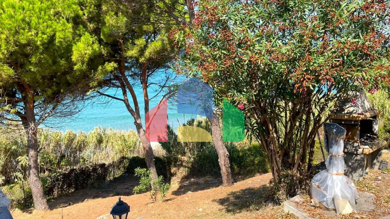 Продажа - Вилла 265 m² на о. Корфу