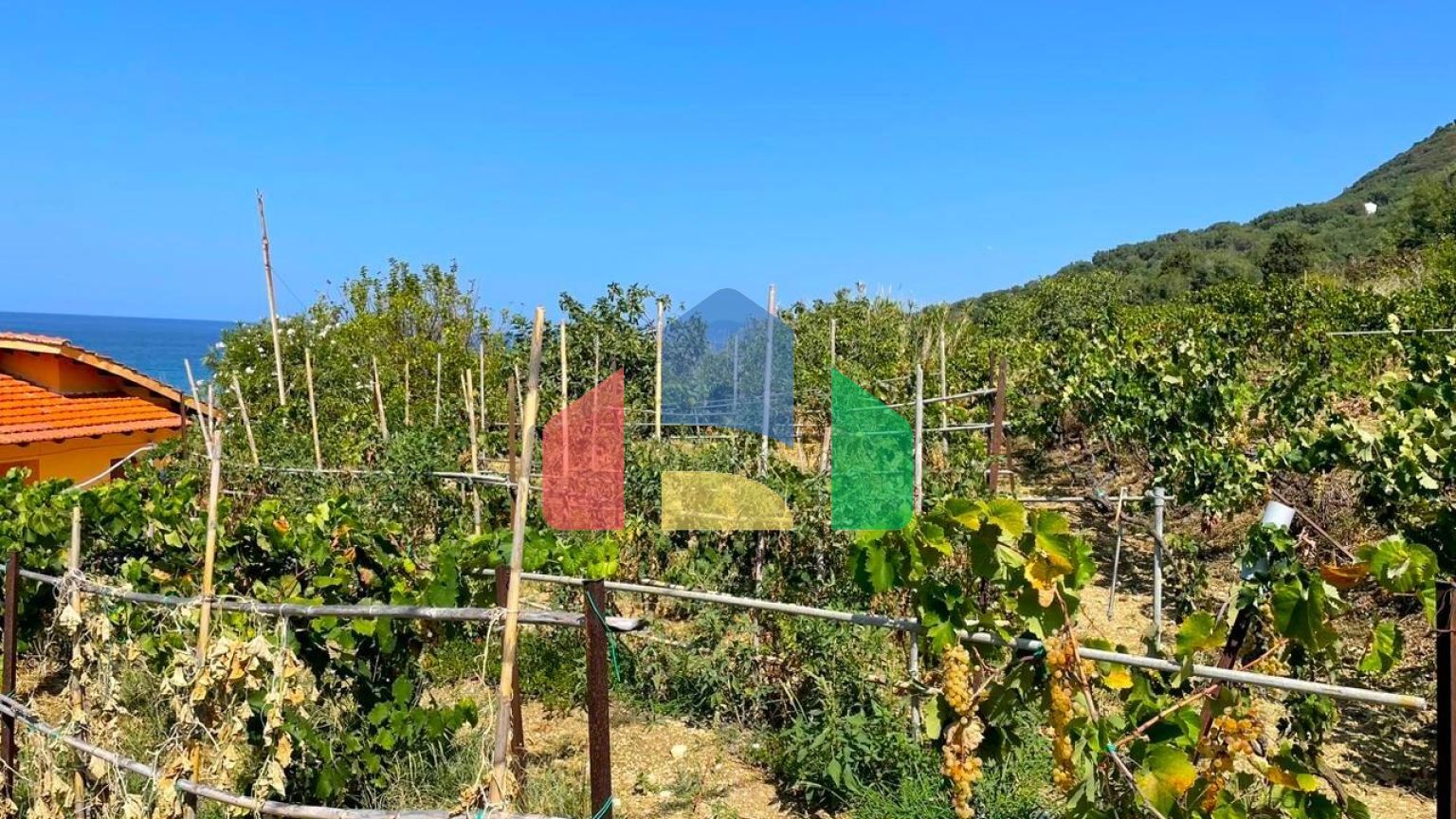 Продажа - Вилла 265 m² на о. Корфу