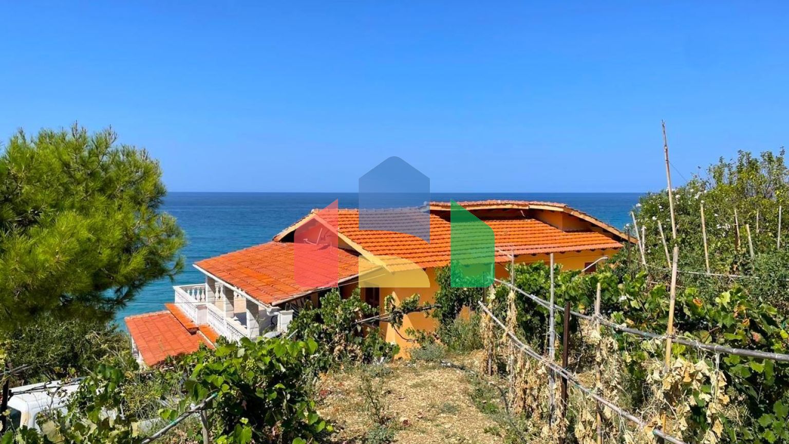 Продажа - Вилла 265 m² на о. Корфу