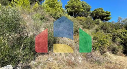 Продаж - Земельна ділянка 2603 m² на о. Корфу