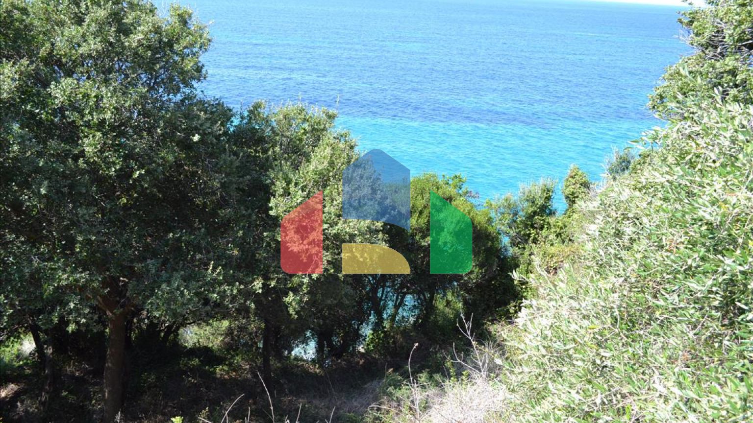 Продаж - Земельна ділянка 9150 m² на о. Корфу