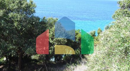 Продаж - Земельна ділянка 9150 m² на о. Корфу