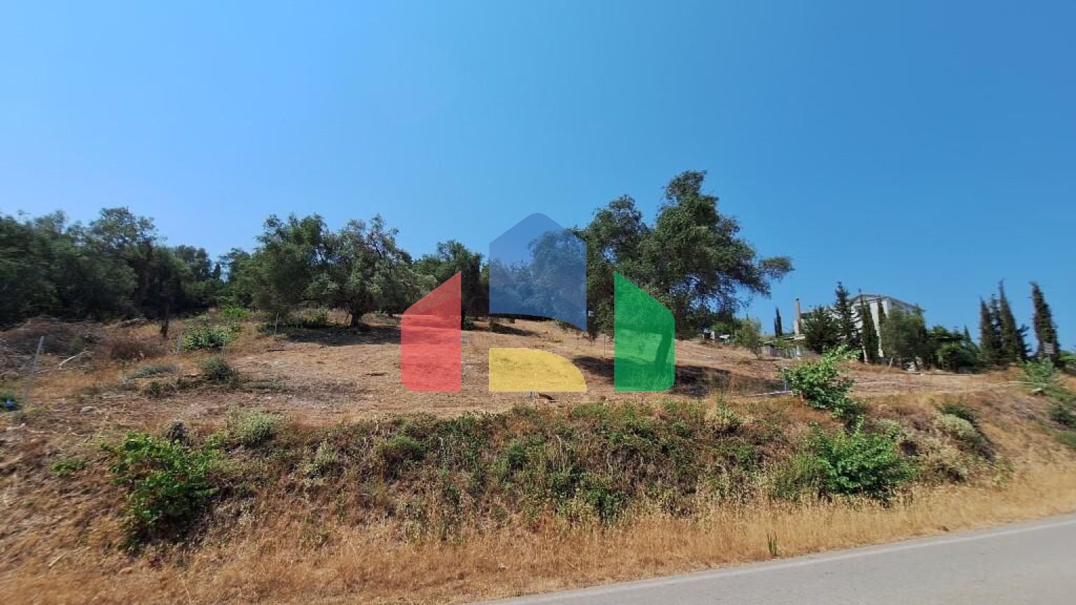 Продаж - Земельна ділянка 2776 m² на о. Корфу